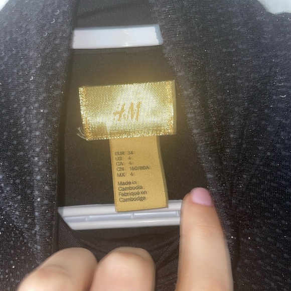 H&M shiny dress - Picture 3 of 4